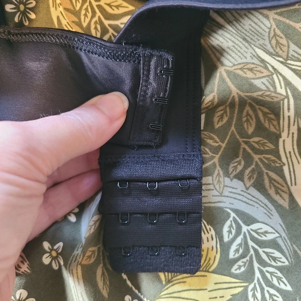 Pink Victoria's Secret Ultimate Tropical Leggings Bra Set Women XS Mesh Active